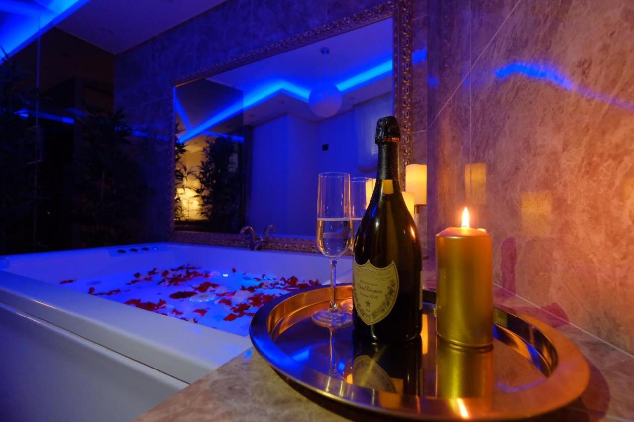 Central Business Apartments Jacuzzi Beograd Eksteriør billede