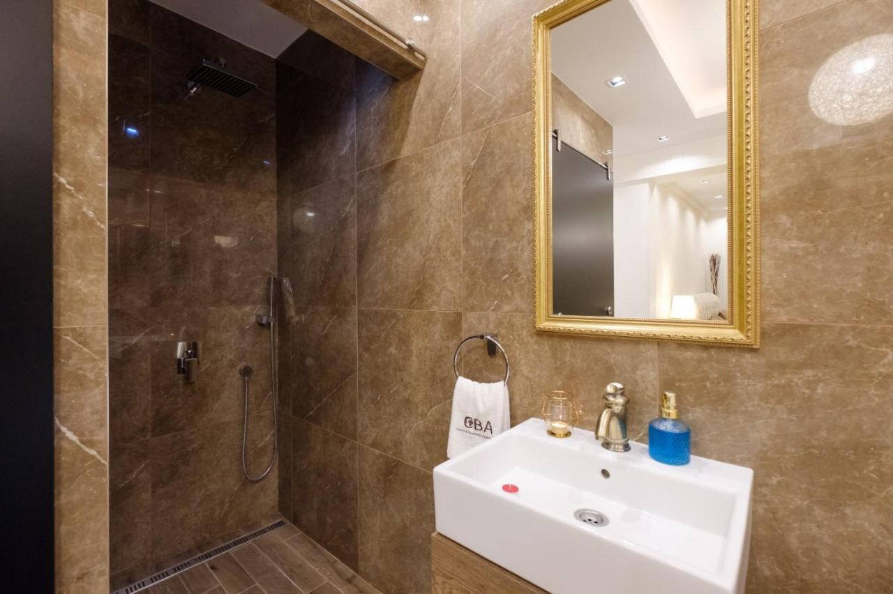 Central Business Apartments Jacuzzi Beograd Eksteriør billede